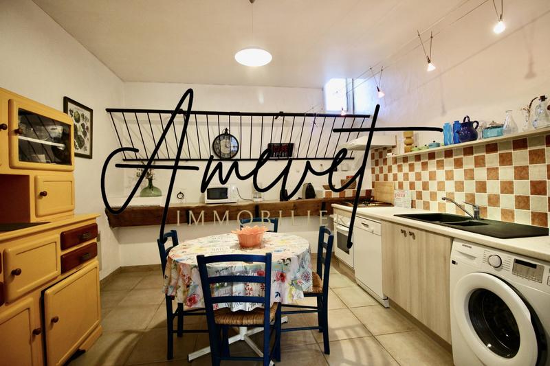 Mas - 204 m² - 9 pièces