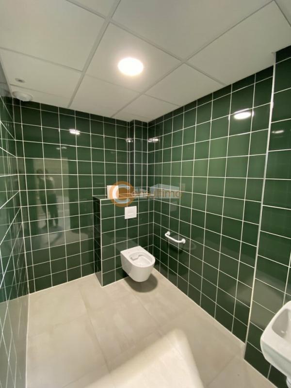 Local d'activité / Entrepôt - 782 m²