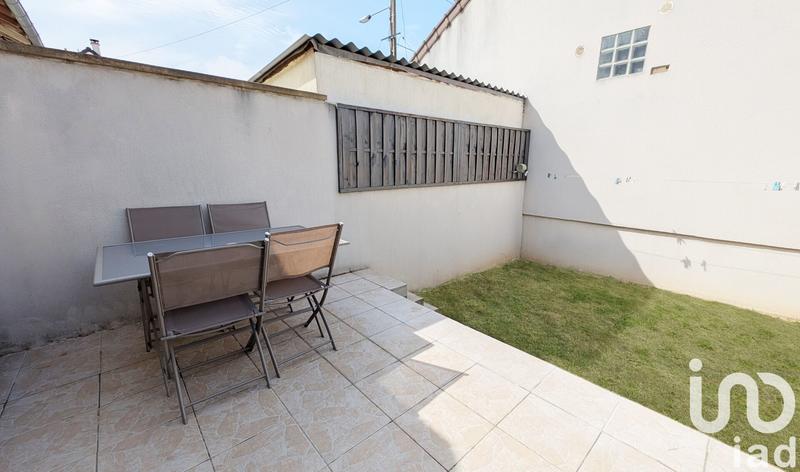 Maison - 84 m² - 5 pièces