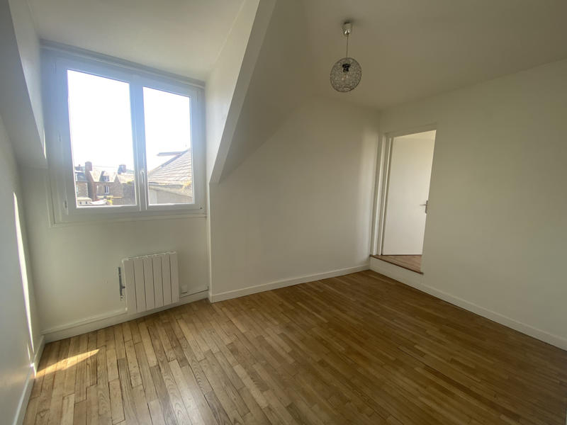 Immeuble - 228 m² - 12 pièces