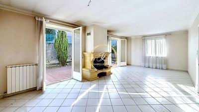 Maison - 110 m² - 3 pièces