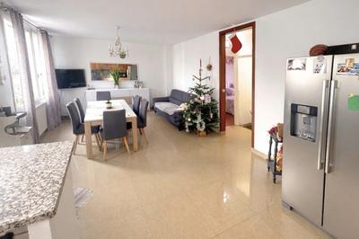 Maison - 100 m² - 6 pièces