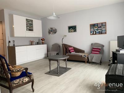 Appartement - 92 m² - 4 pièces