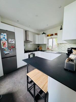 Maison - 80 m² - 4 pièces