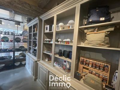 Fonds de commerce - 85 m²