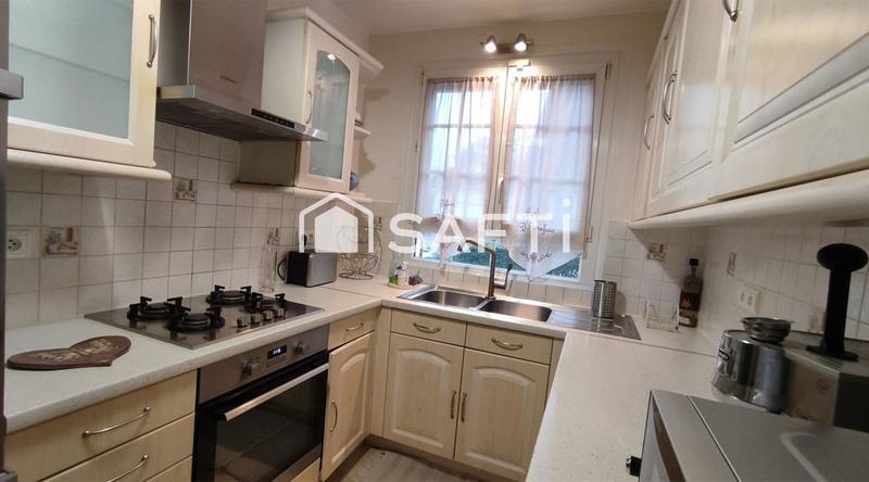 Maison de ville - 96 m² - 4 pièces