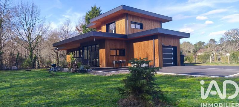 Maison - 150 m² - 4 pièces