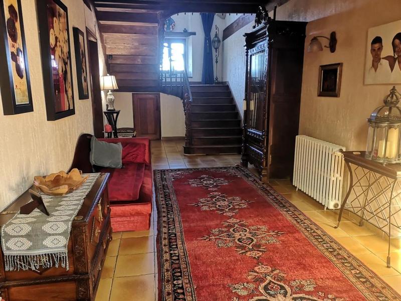 Maison de domaine équestre - 425 m² - 12 pièces