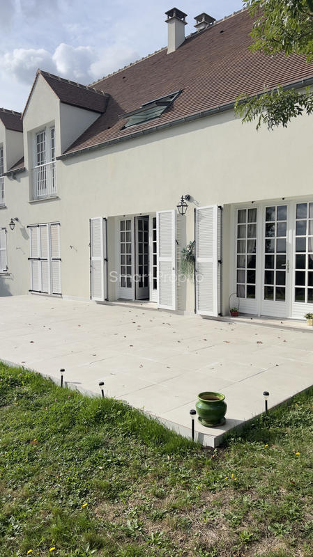 Villa - 350 m² - 8 pièces