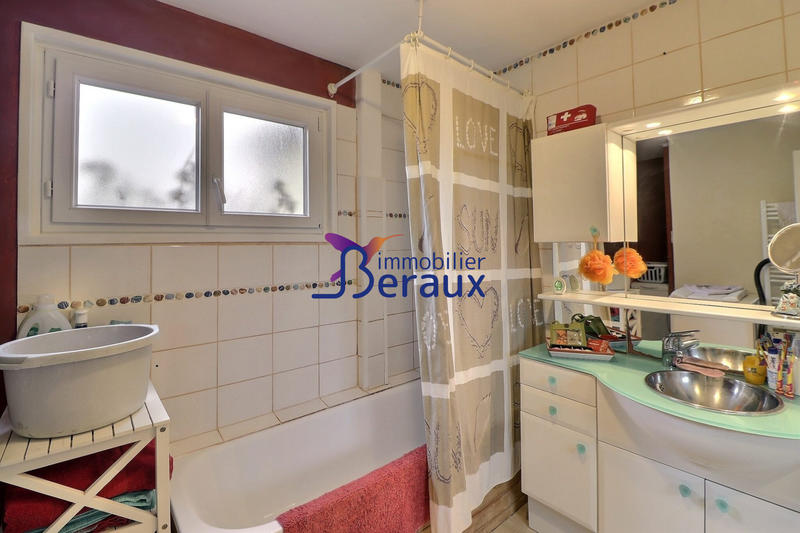 Maison - 151 m² - 7 pièces