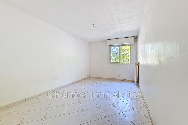 Appartement - 76 m² - 4 pièces