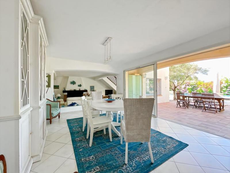 Maison - 175 m² - 6 pièces