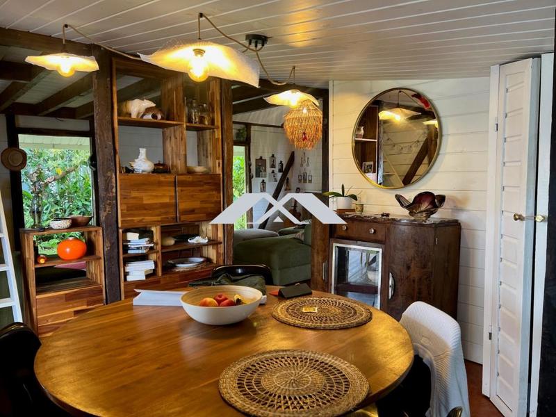 Maison - 102 m² - 6 pièces