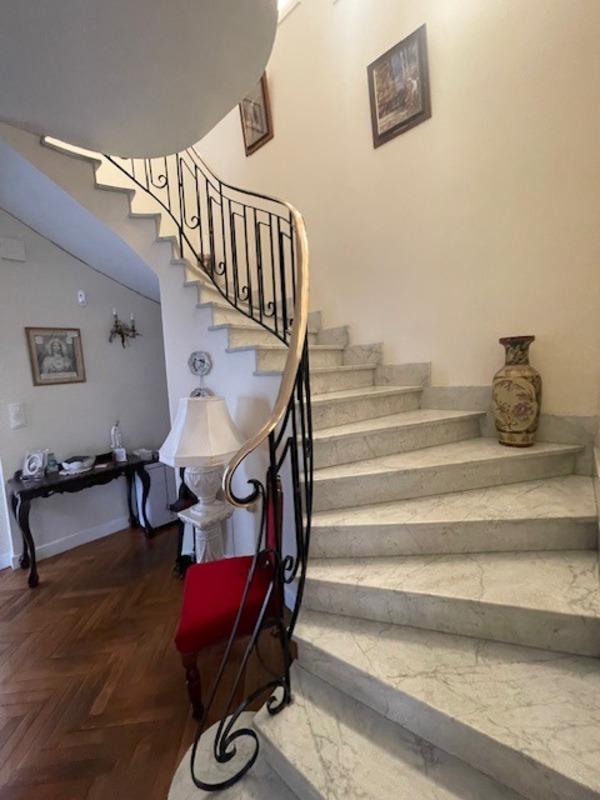 Maison - 150 m² - 10 pièces