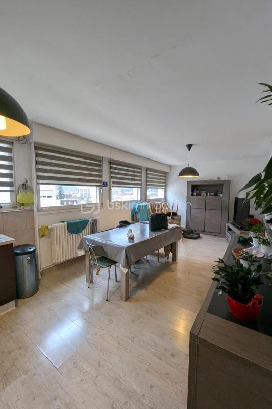 Appartement - 105 m² - 5 pièces