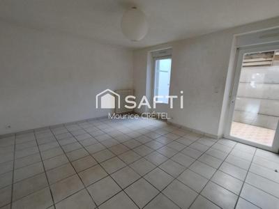 Maison - 99 m² - 6 pièces