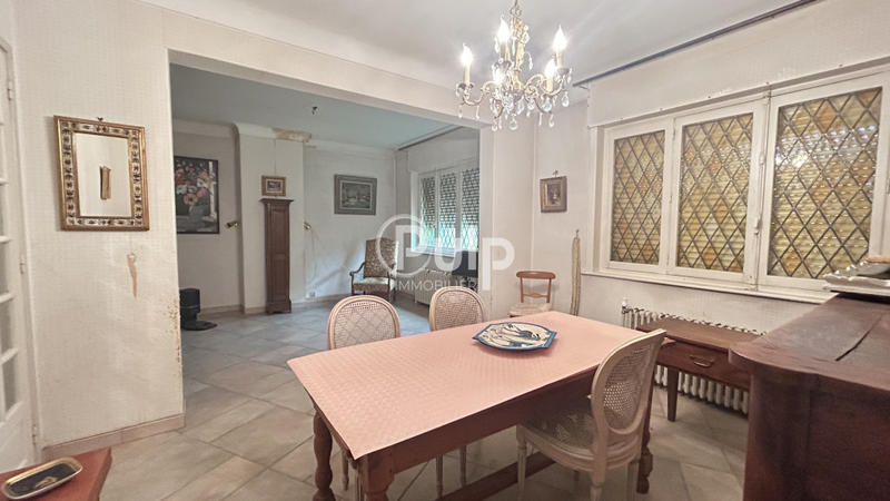 Maison - 105 m² - 5 pièces