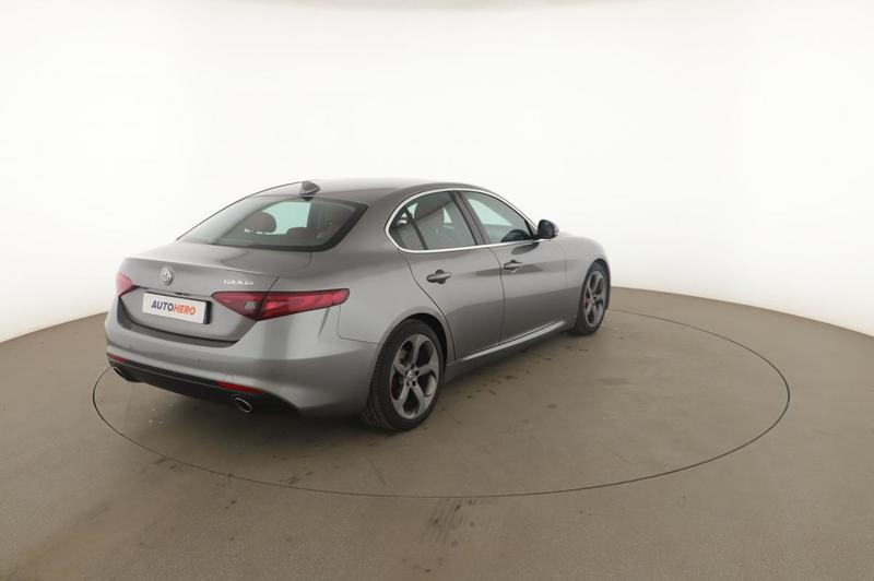 Alfa Romeo Giulia 2.2 Super At8 180 ch