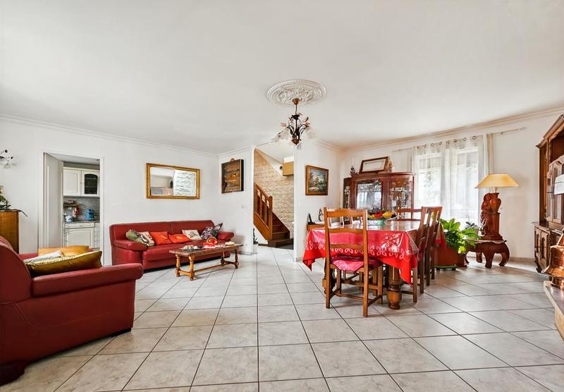 Maison - 112 m² - 6 pièces