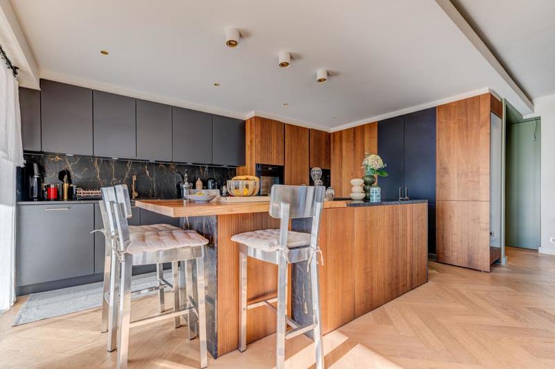 Penthouse - 141 m² - 5 pièces