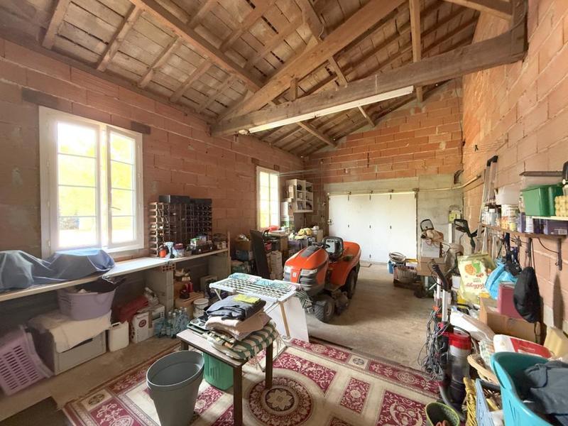 Maison - 180 m² - 7 pièces