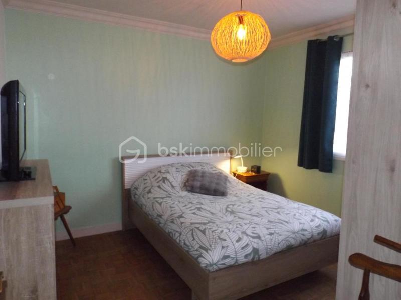 Maison traditionnelle - 91 m² - 7 pièces