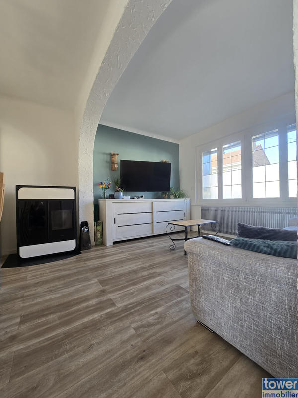 Maison - 101 m² - 5 pièces