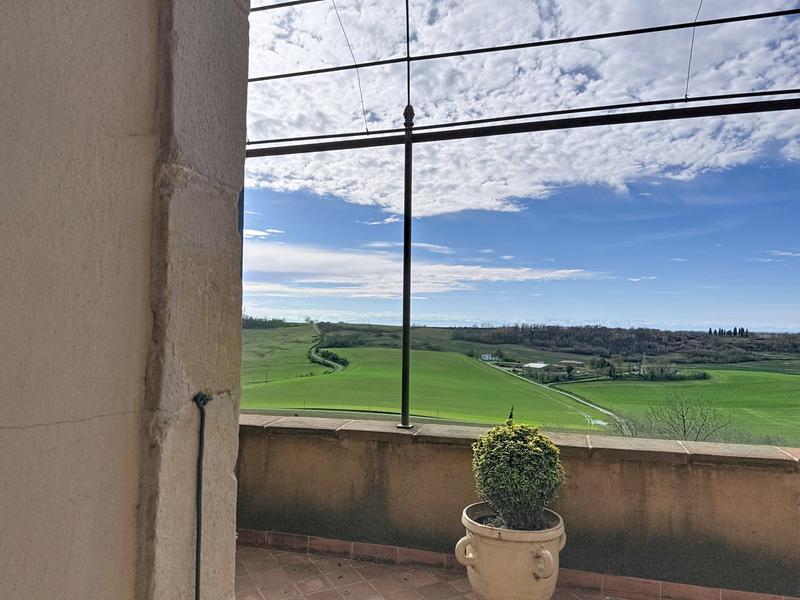 Maison traditionnelle - 177 m² - 5 pièces