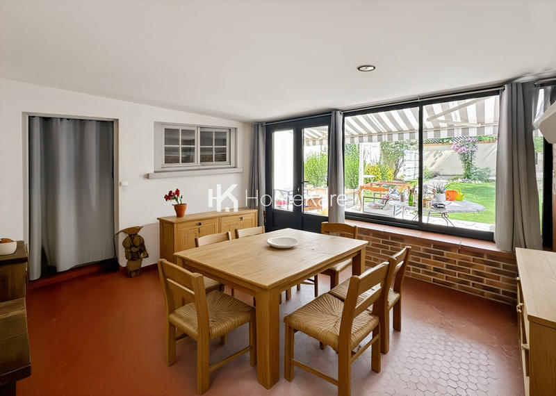 Maison - 170 m² - 5 pièces