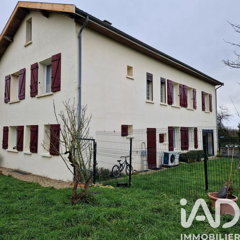Maison de village - 275 m² - 12 pièces
