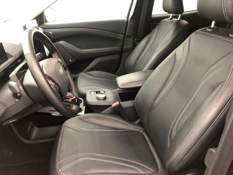 Ford Mustang Mach-E Standard Range 76 kWh 269 ch