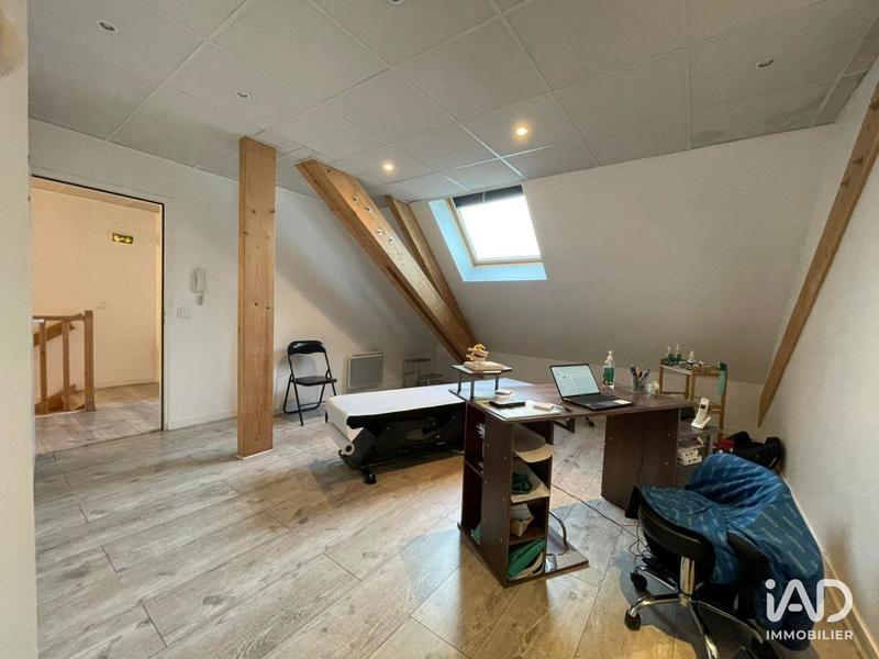 Local commercial - 146 m²