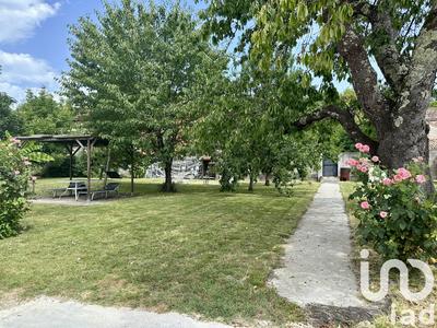 Maison - 265 m² - 7 pièces