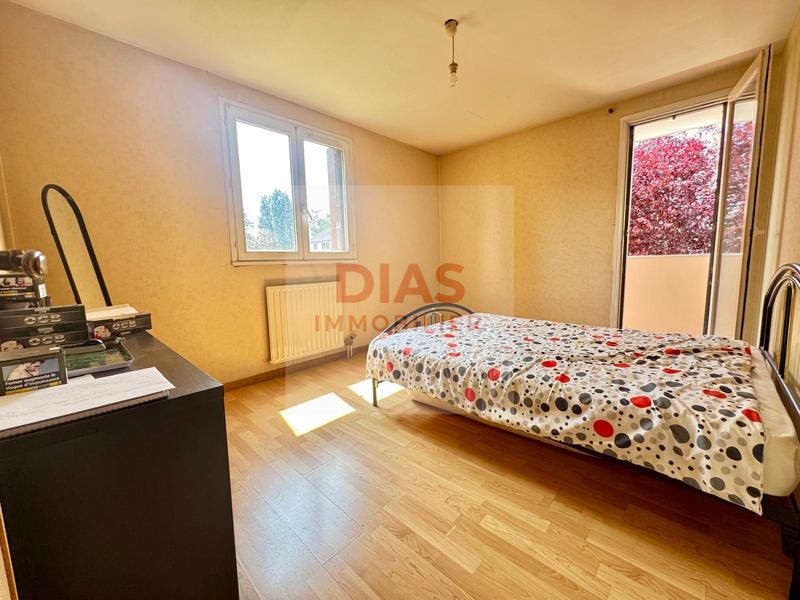 Appartement - 75 m² - 3 pièces