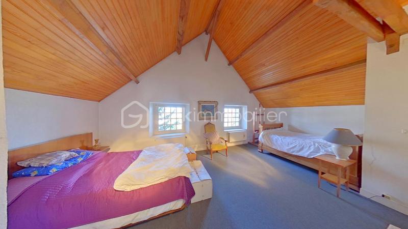 Propriété - 180 m² - 6 pièces