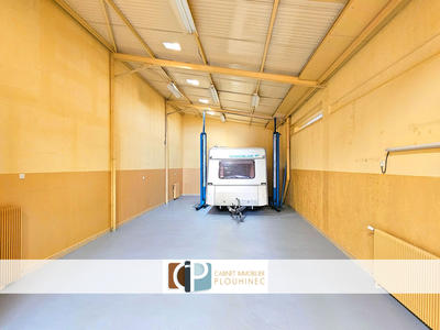 Local d'activités - 600 m² - 5 pièces