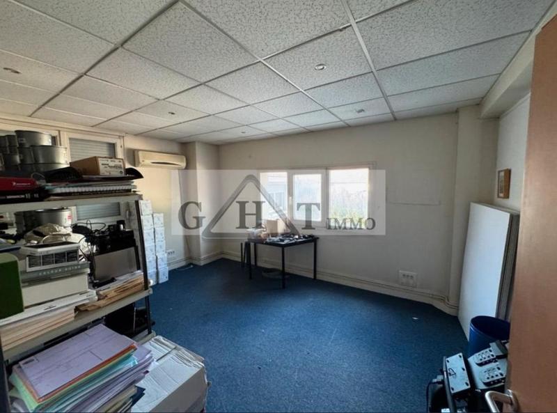 Bureau - 192 m²