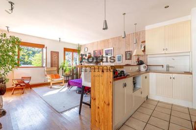 Maison - 85 m² - 5 pièces