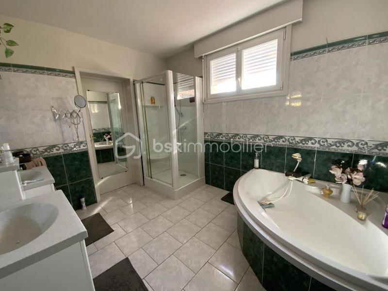 Maison de ville - 138 m² - 7 pièces