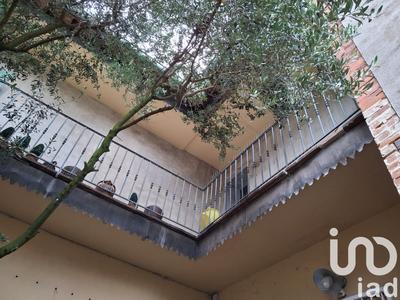 Maison - 328 m² - 10 pièces