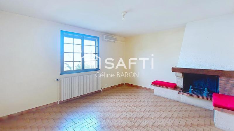 Maison - 208 m² - 9 pièces