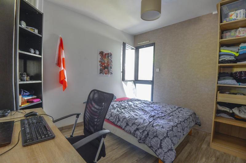 Maison - 136 m² - 6 pièces