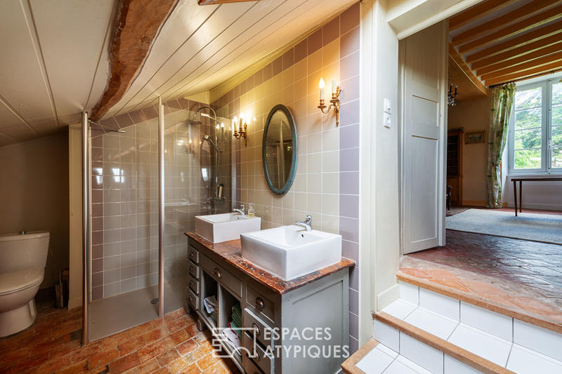 Maison - 363 m² - 14 pièces