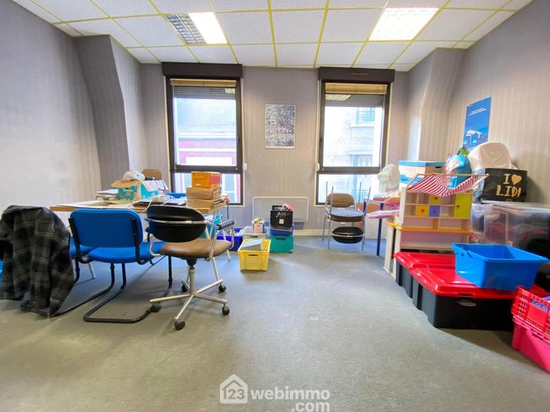 Appartement - 163 m² - 6 pièces