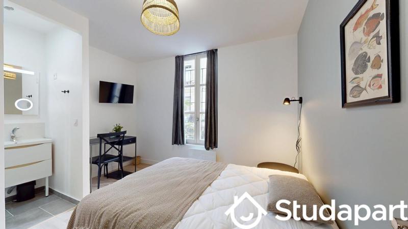 Chambre - 9 m² - 1 pièce