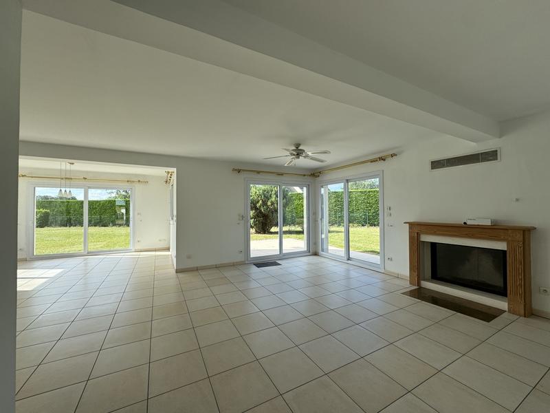 Maison - 165 m² - 5 pièces