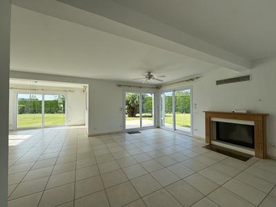 Maison - 165 m² - 5 pièces