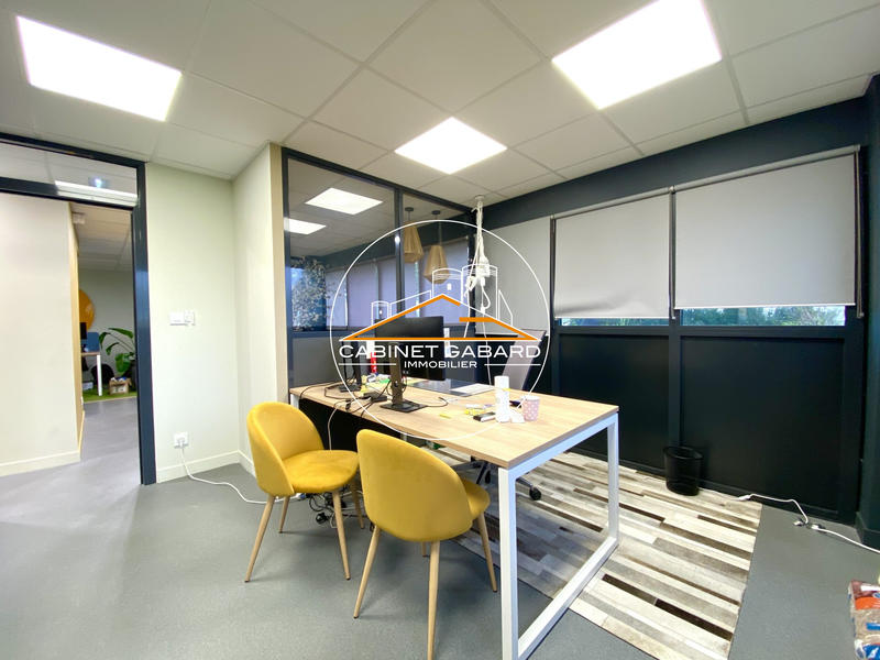 Fonds de commerce - 81 m²