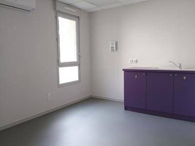 Bureau - 22 m² - 2 pièces