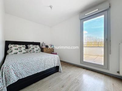 Appartement - 96 m² - 5 pièces